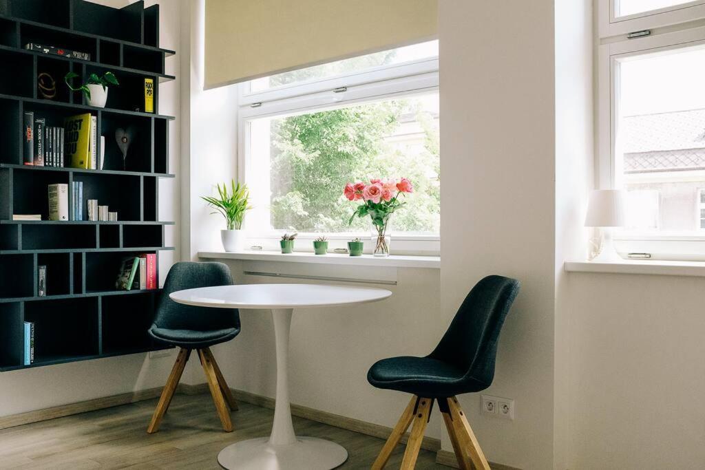 New Studio In Quiet Part Of The City Center Братислава Екстериор снимка